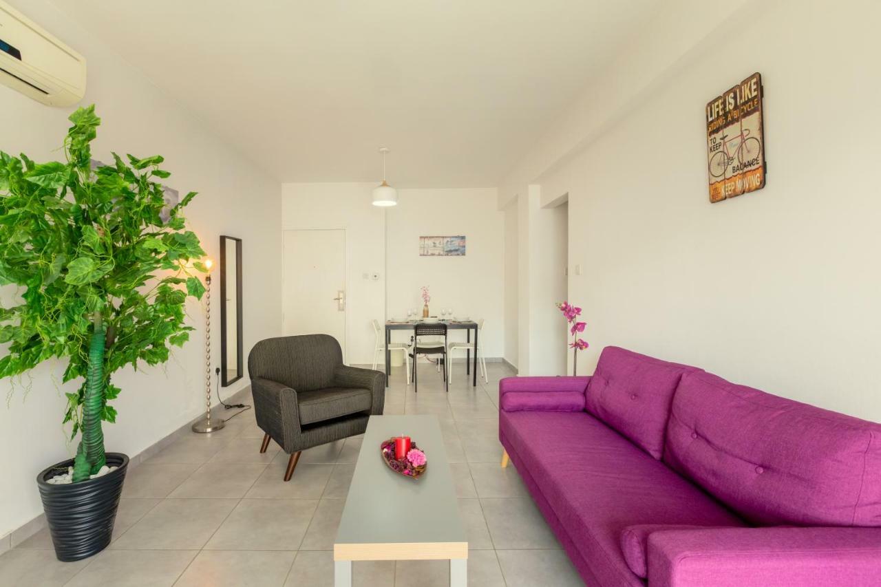Savvas City Centre Flat Larnaca Exterior photo